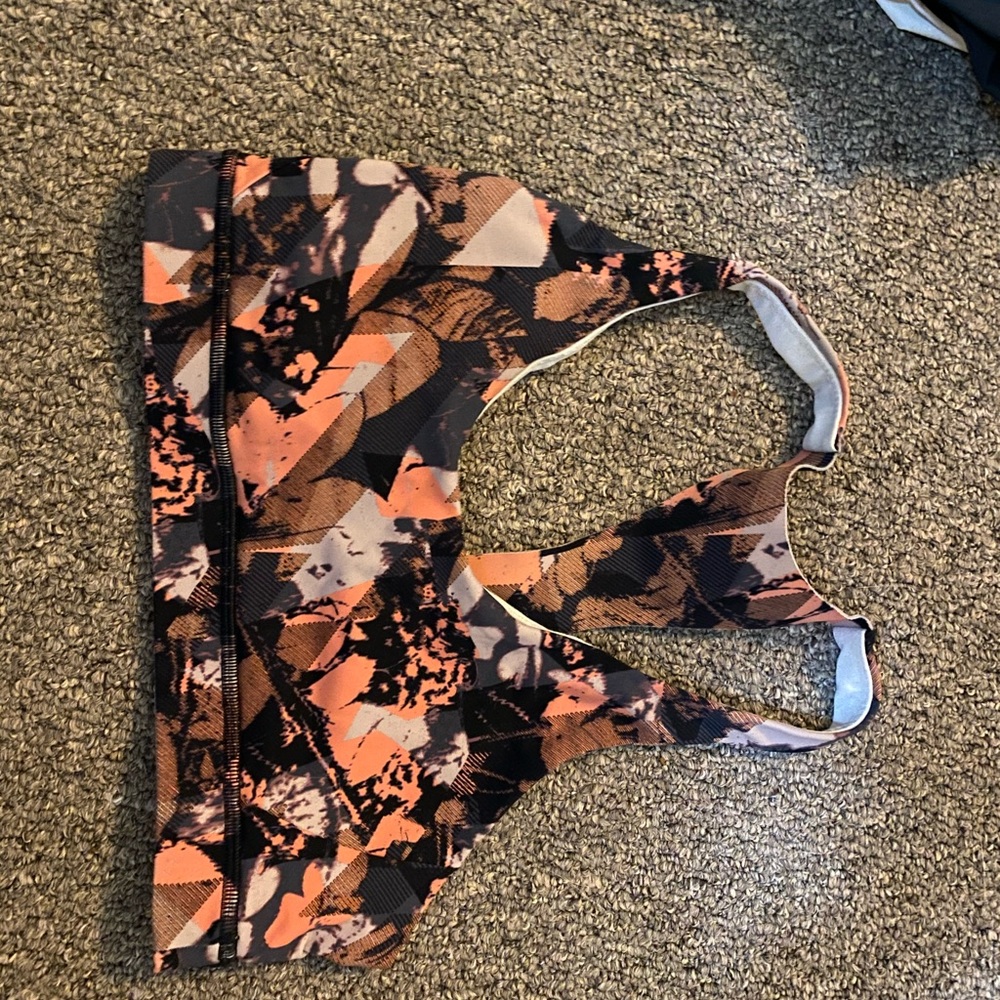 Lulu sports bra